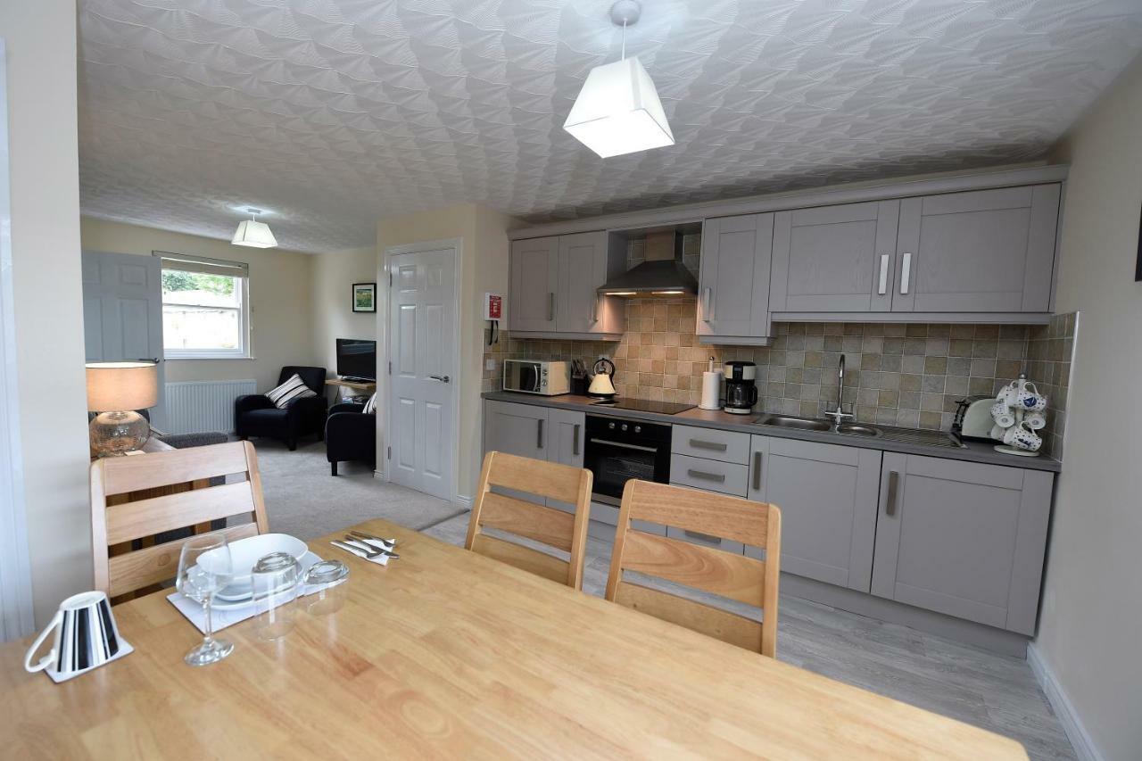 באליקאסל Causeway Coast Apartments 8 Bleach Green מראה חיצוני תמונה